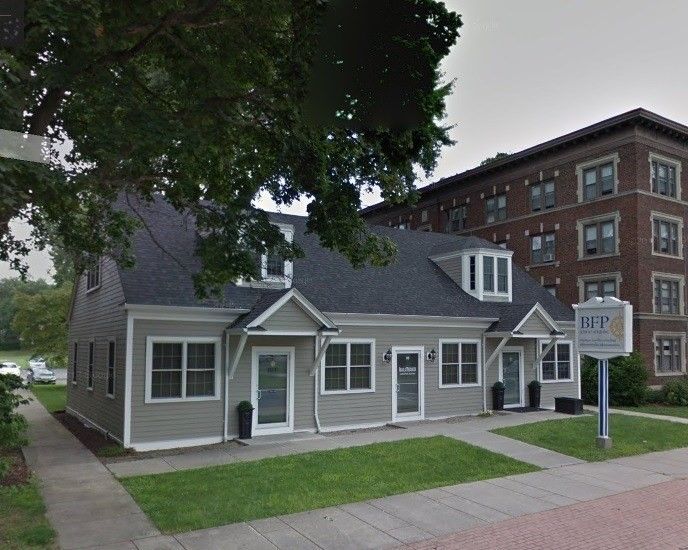 Exterior, Facade, Georgian