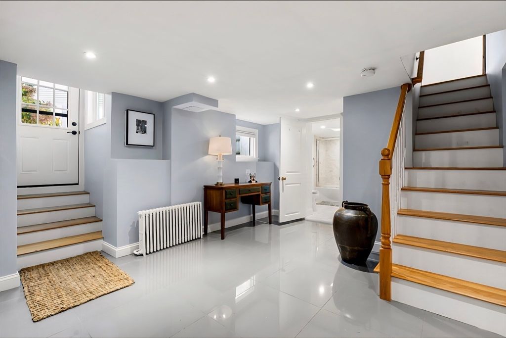 Interior, Recessed Lighting