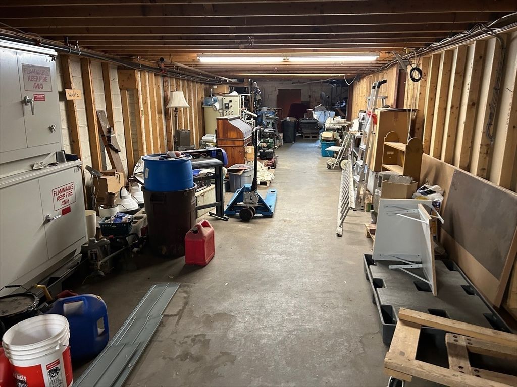 Interior, Wooden Beams, Wooden Walls