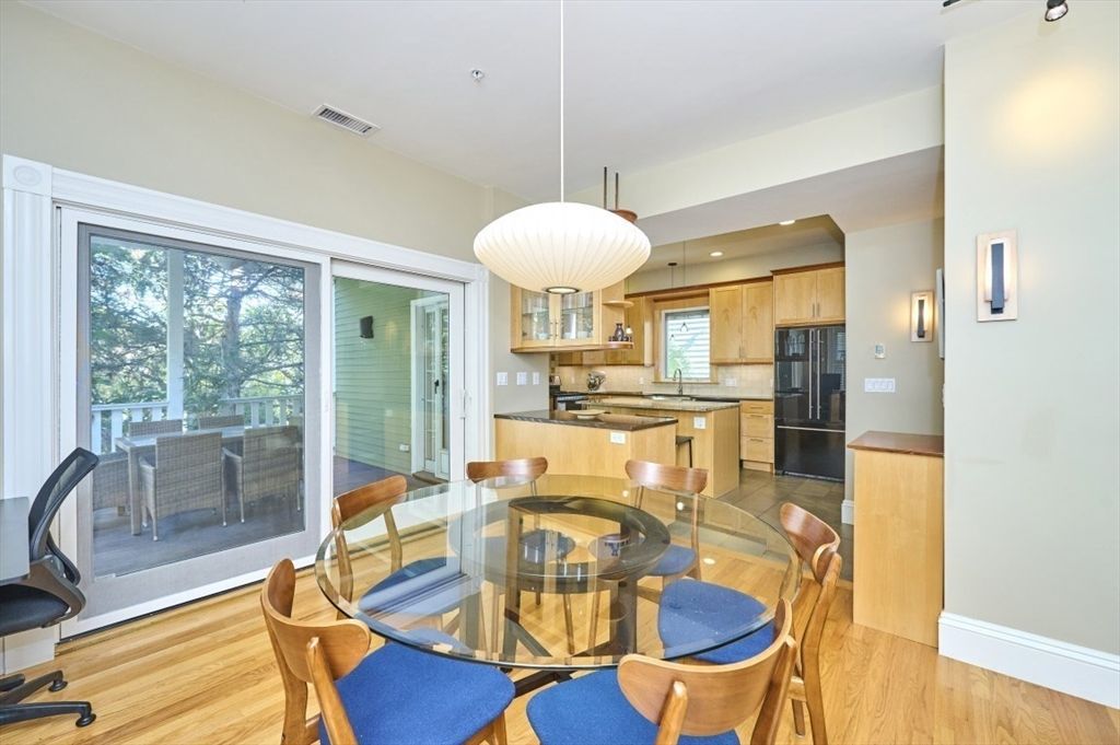 Dining room, Interior, Kitchen, Pendant Lights, Recessed Lighting, Wood Texture Flooring