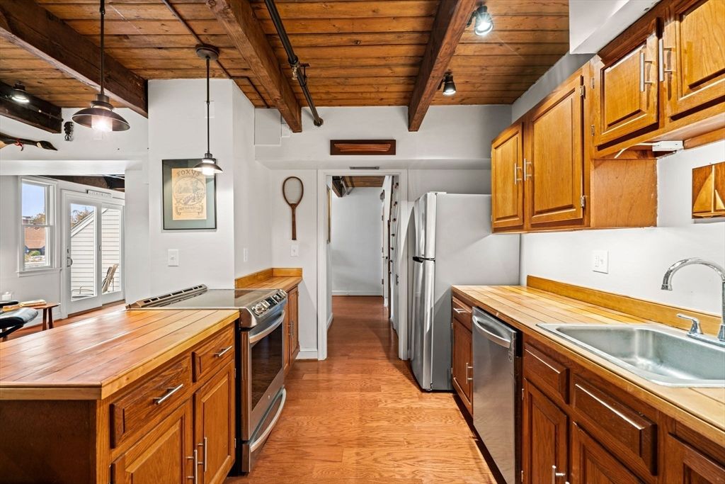 Interior, Kitchen, Pendant Lights, Stainless Steel Appliances, Wooden Beams, Wooden Ceilings, Wood Texture Flooring