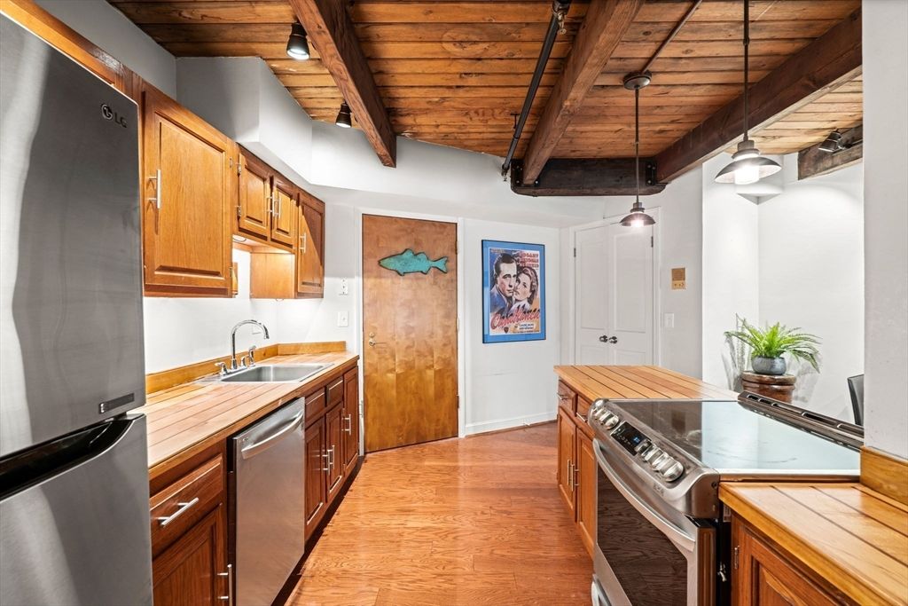 Interior, Kitchen, Pendant Lights, Stainless Steel Appliances, Wooden Beams, Wooden Ceilings, Wood Texture Flooring