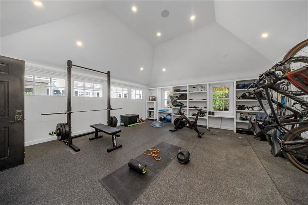Fitness Equipment, Interior, Recessed Lighting