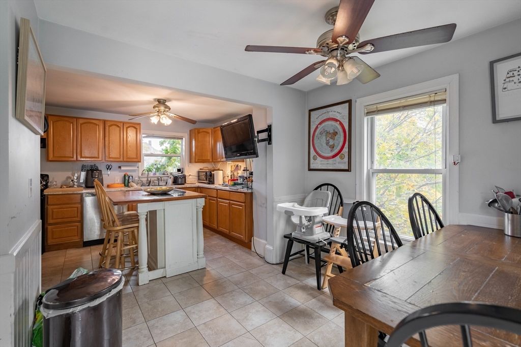 Dining room, Interior, Kitchen