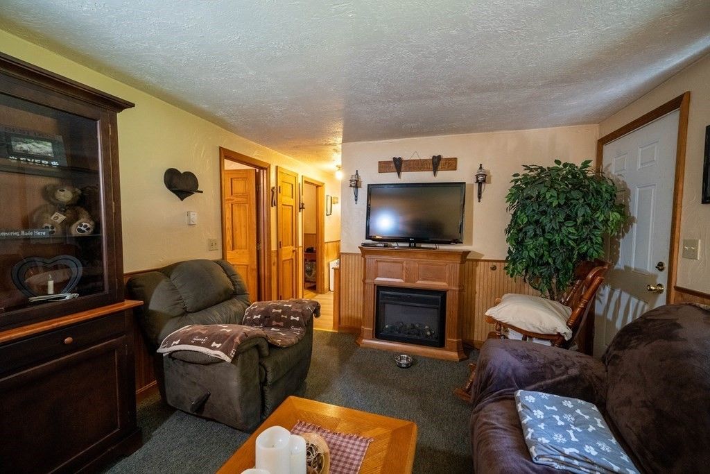 Fireplace, Interior, Living room