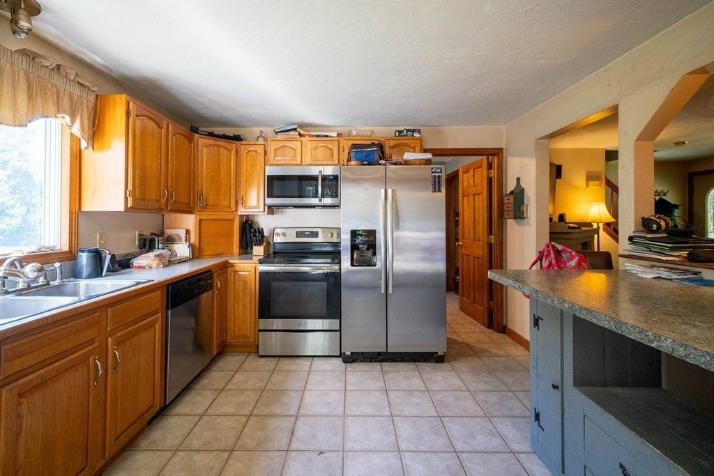 Interior, Kitchen, Stainless Steel Appliances