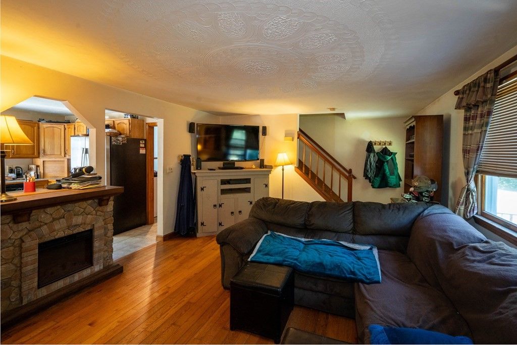 Fireplace, Interior, Kitchen, Living room, Wood Texture Flooring