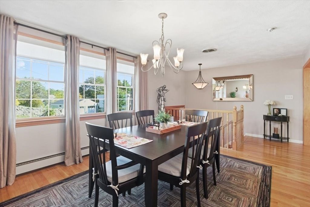 Chandelier, Dining room, Interior, Pendant Lights, Wood Texture Flooring