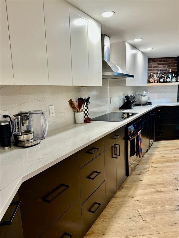 Interior, Kitchen, Recessed Lighting, Stone Walls, Wood Texture Flooring