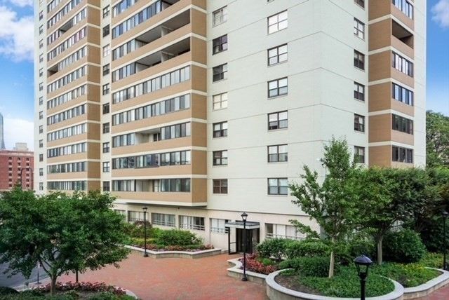 Exterior, Facade, Condo Building