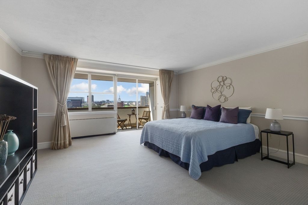 Bedroom, Interior, Water