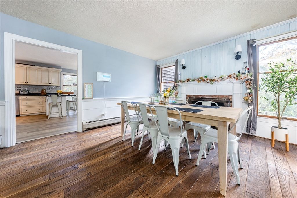 Dining room, Fireplace, Interior, Kitchen, Wood Texture Flooring
