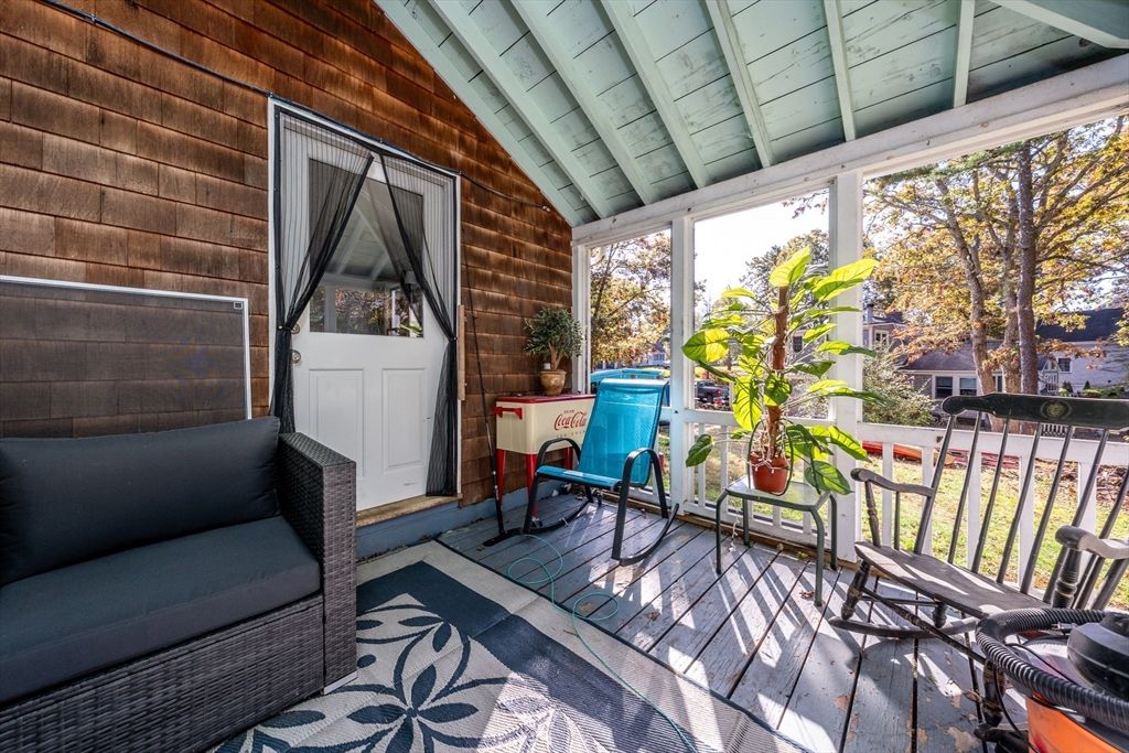 Exterior, Interior, Wooden Walls