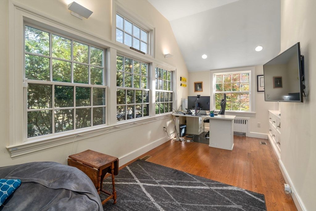 Home Office, Interior, Recessed Lighting, Wood Texture Flooring