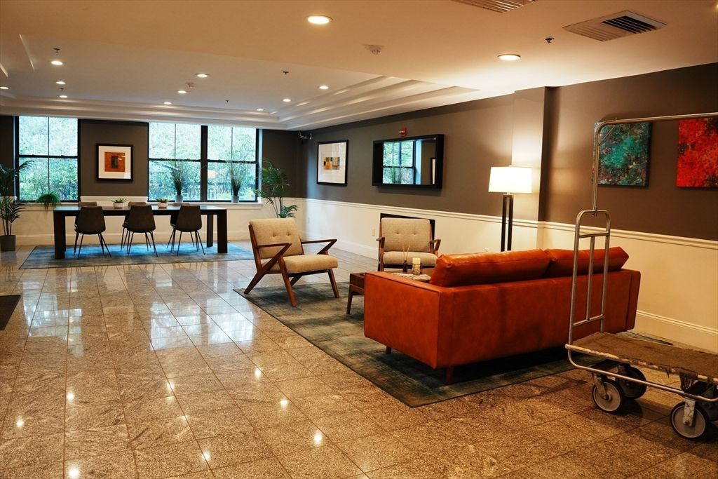 Dining room, Interior, Living room, Recessed Lighting