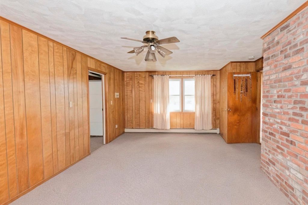 Empty room, Interior, Stone Walls, Wooden Walls