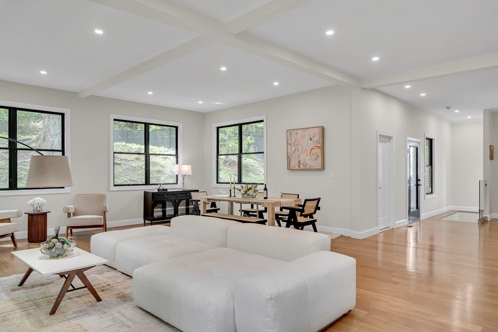 Dining room, Interior, Living room, Recessed Lighting, Wood Texture Flooring