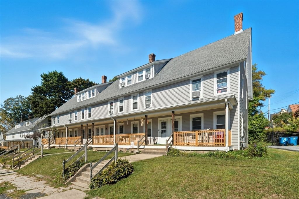 Backyard, Exterior, Facade, Georgian