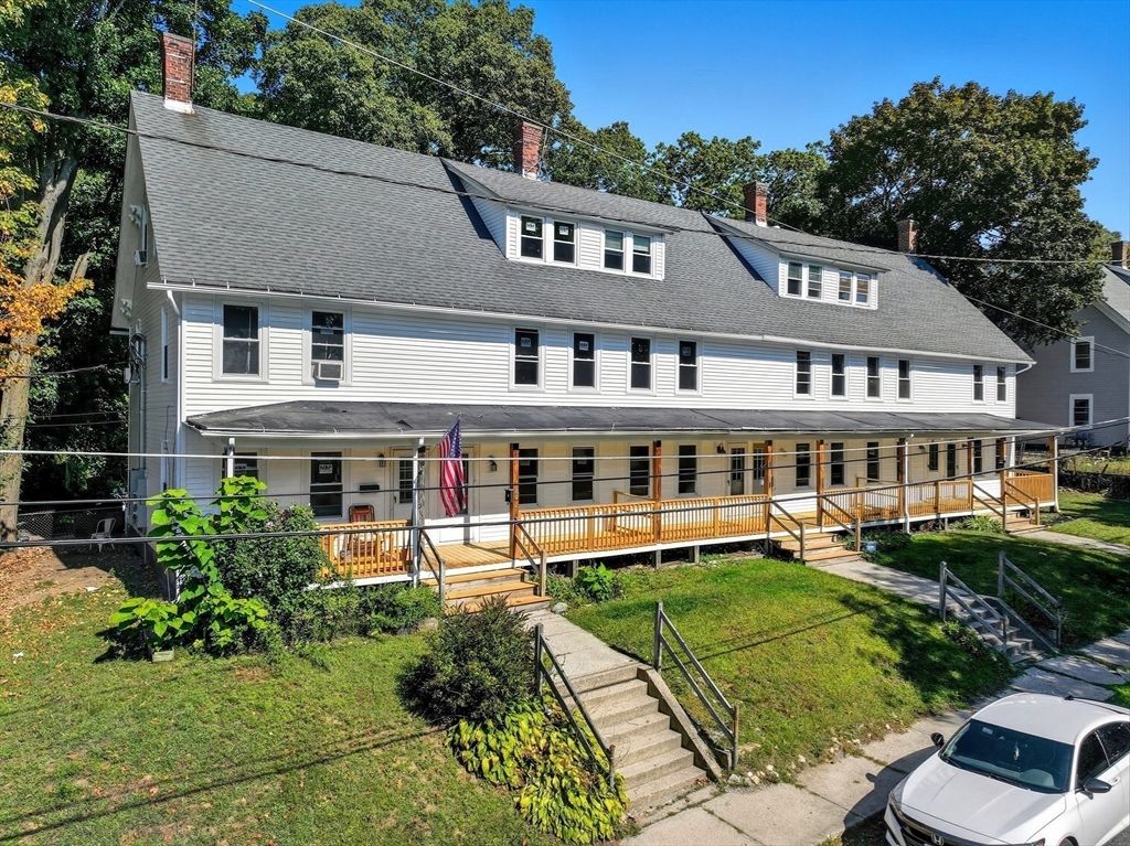 Backyard, Exterior, Facade, Georgian