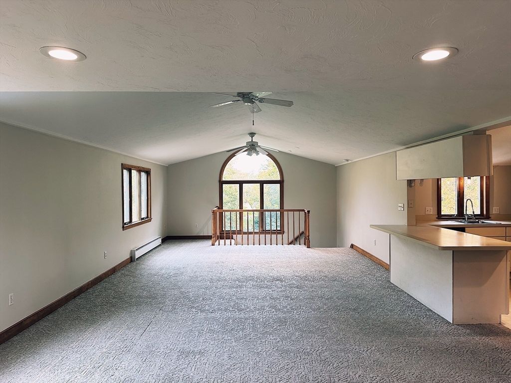 Empty room, Interior, Kitchen, Recessed Lighting