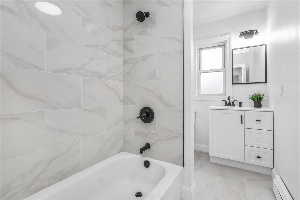 Bathroom, Interior, Marble, Marble Walls