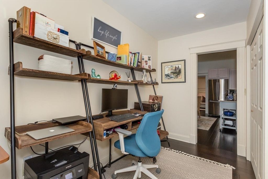 Home Office, Interior, Recessed Lighting, Wood Texture Flooring