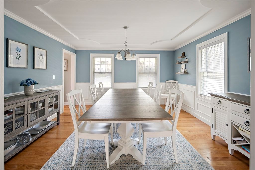Dining room, Interior, Pendant Lights, Wood Texture Flooring