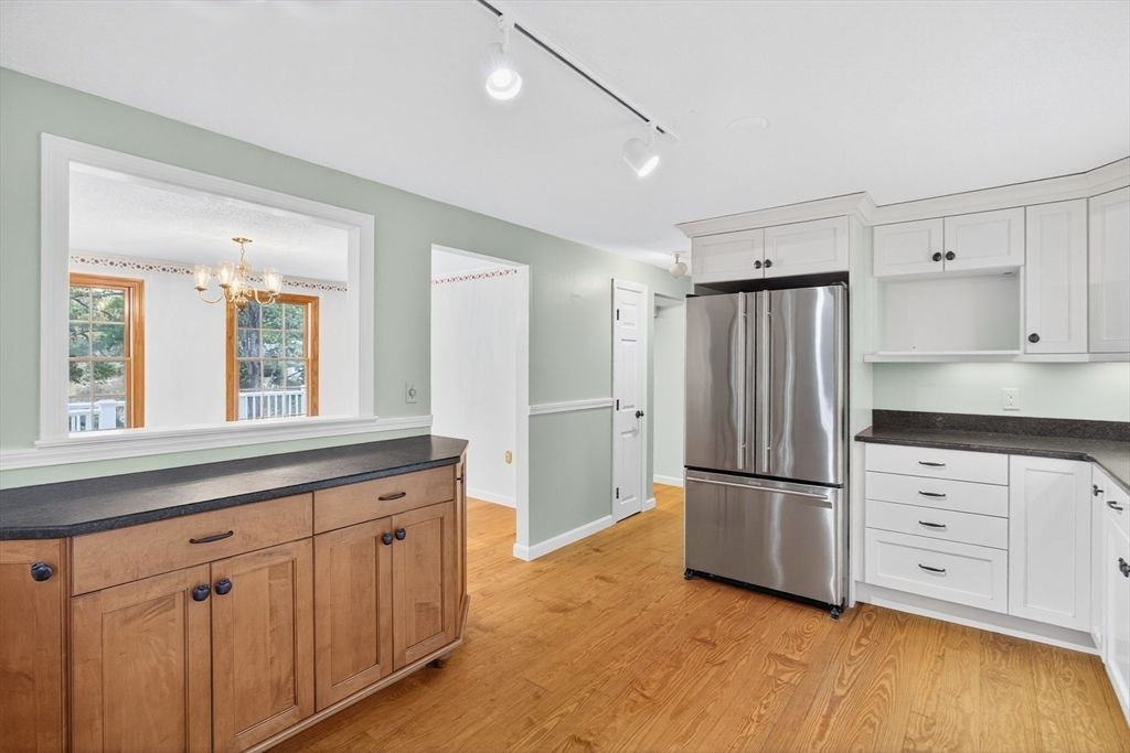 Chandelier, Interior, Kitchen, Stainless Steel Appliances, Wood Texture Flooring