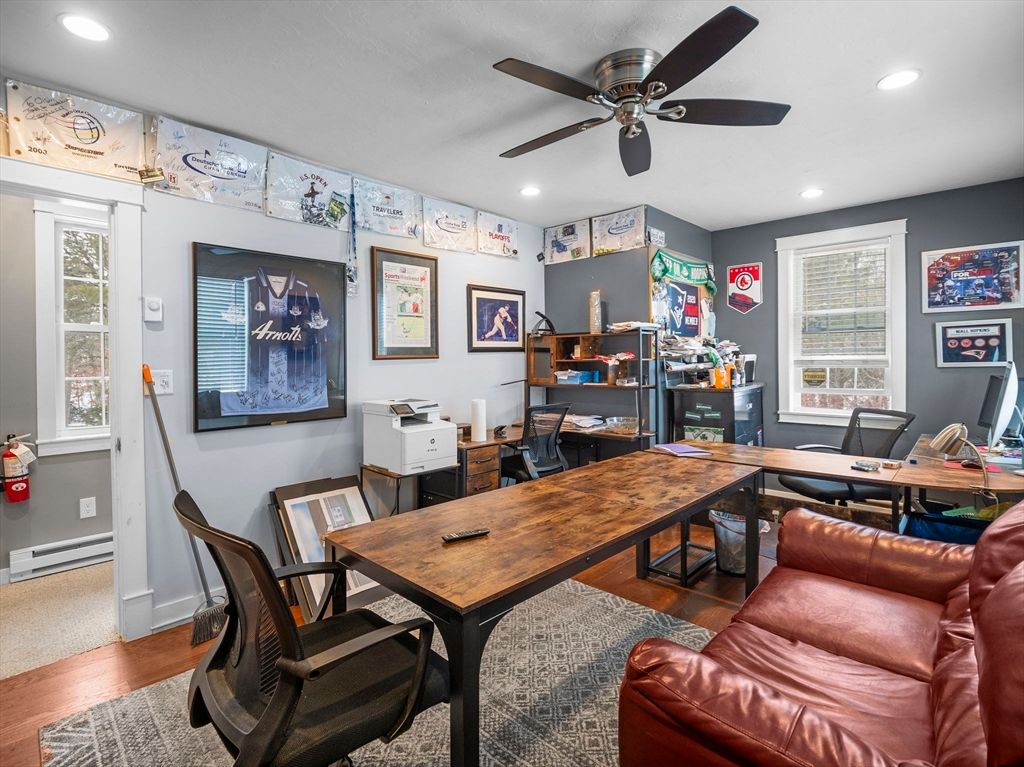 Home Office, Interior, Recessed Lighting, Wood Texture Flooring