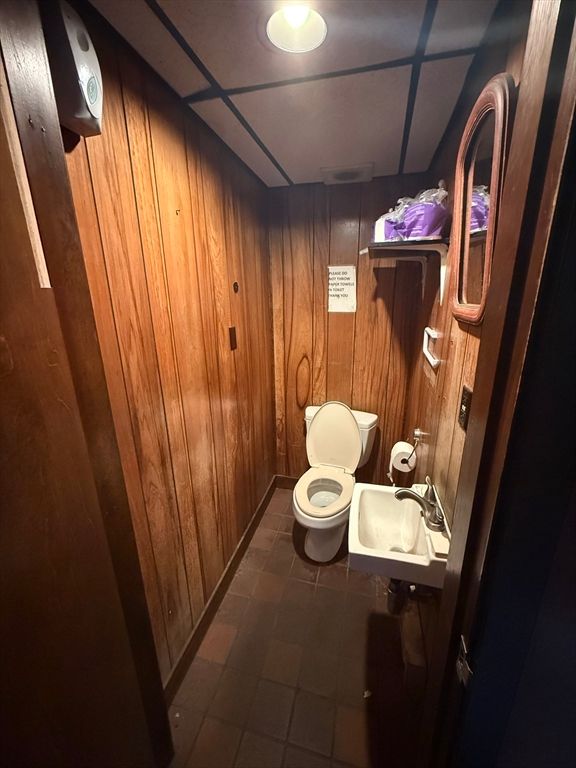 Bathroom, Interior, Wooden Walls