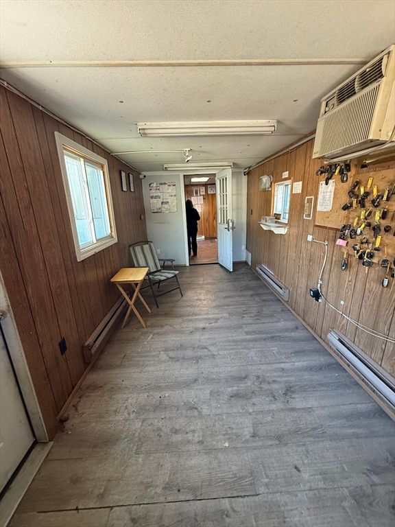Interior, Wooden Walls