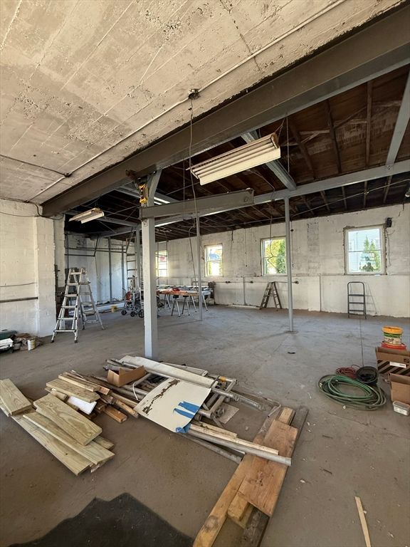 Interior, Wooden Beams