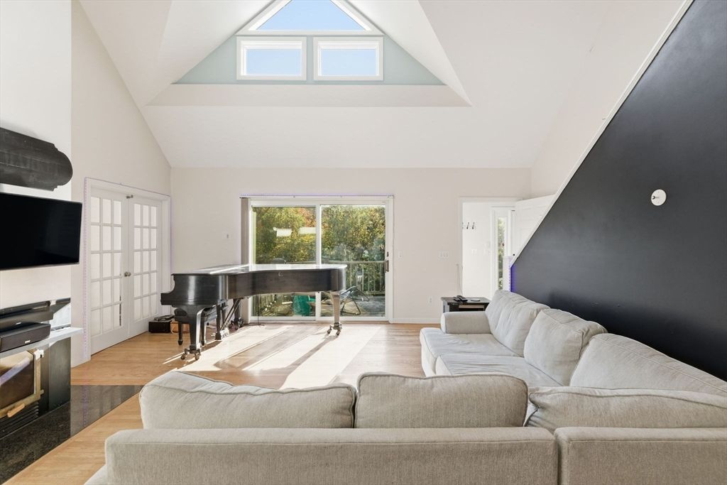Interior, Living room, Piano, Wood Texture Flooring