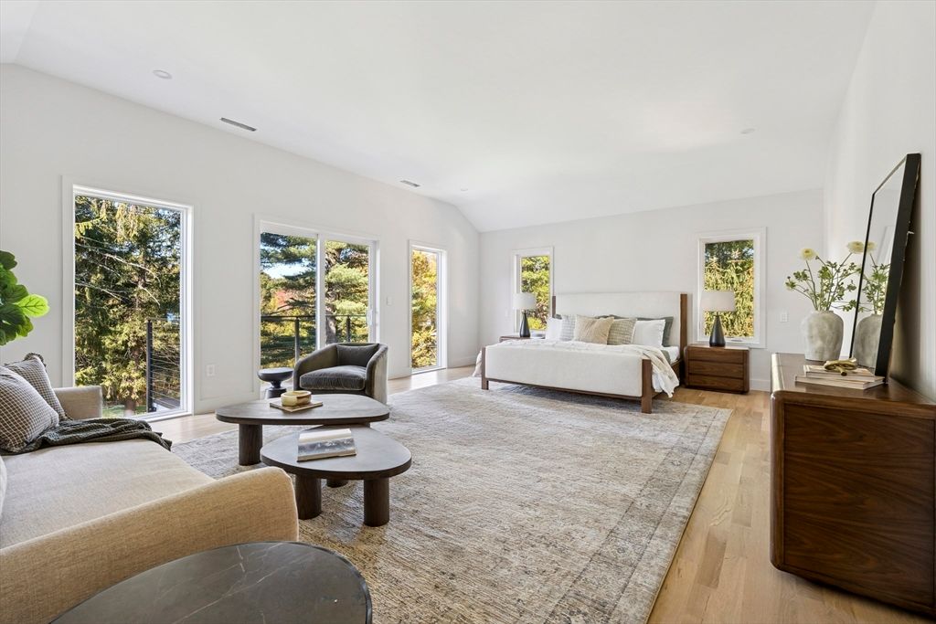 Bedroom, Interior, Living room, Recessed Lighting, Wood Texture Flooring