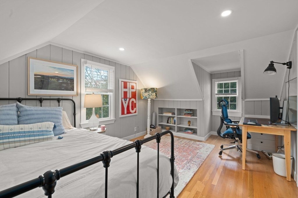 Bedroom, Home Office, Interior, Recessed Lighting, Wood Texture Flooring