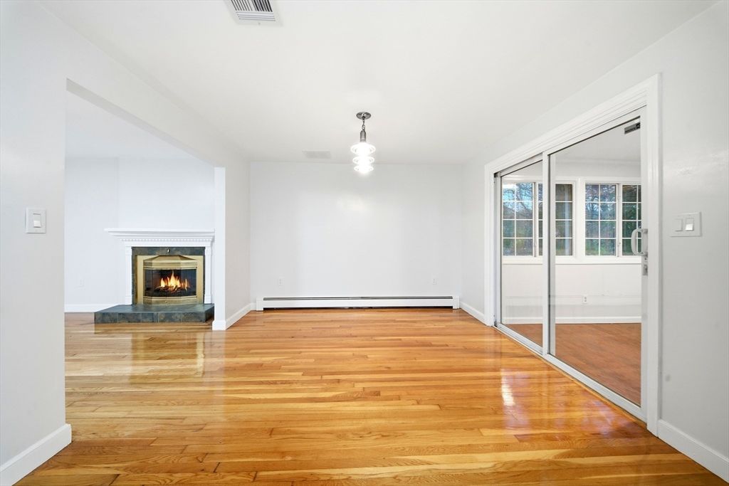 Empty room, Fireplace, Interior, Pendant Lights, Wood Texture Flooring