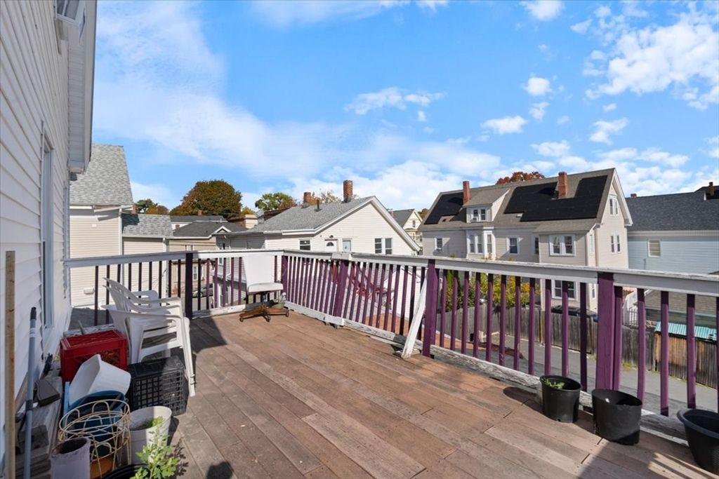Exterior, Wood Texture Flooring
