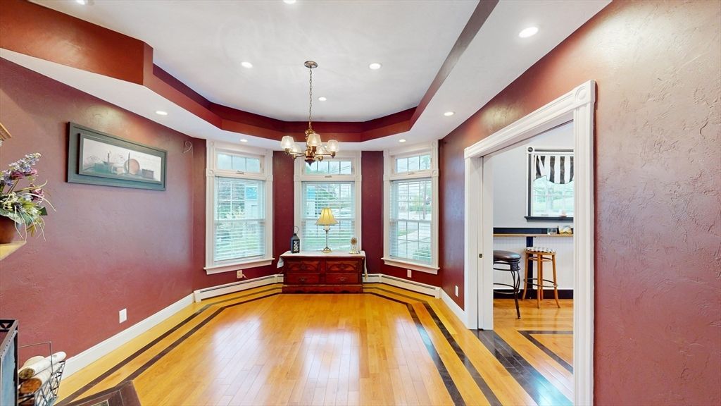 Chandelier, Interior, Recessed Lighting, Wood Texture Flooring