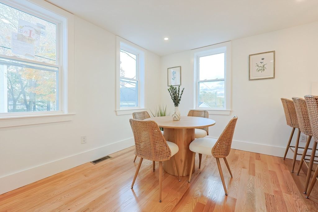 Dining room, Interior, Recessed Lighting, Wood Texture Flooring