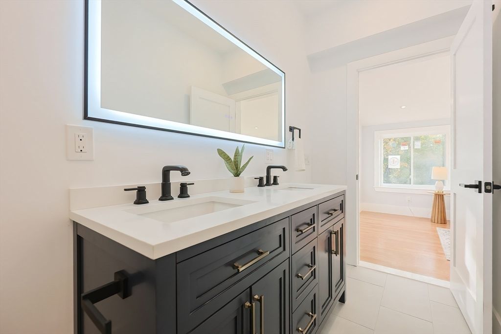 Bathroom, Dual Sink Vanities, Interior, Wood Texture Flooring