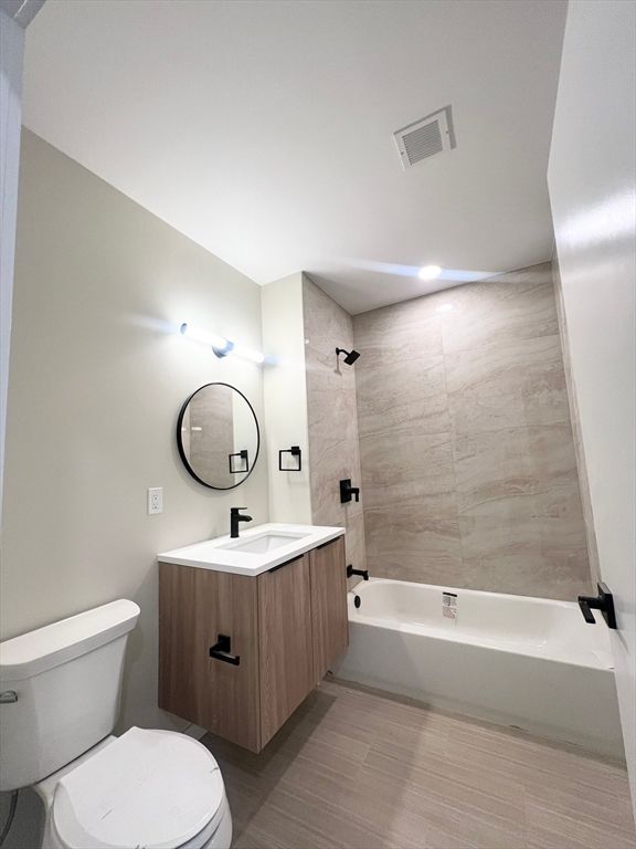Bathroom, Interior, Recessed Lighting, Wood Texture Flooring