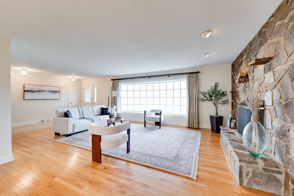 Interior, Living room, Stone Walls, Wood Texture Flooring