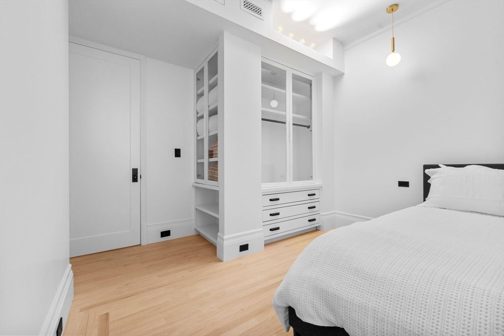 Bedroom, Interior, Pendant Lights, Wood Texture Flooring