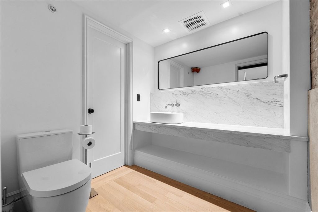 Bathroom, Interior, Recessed Lighting, Wood Texture Flooring