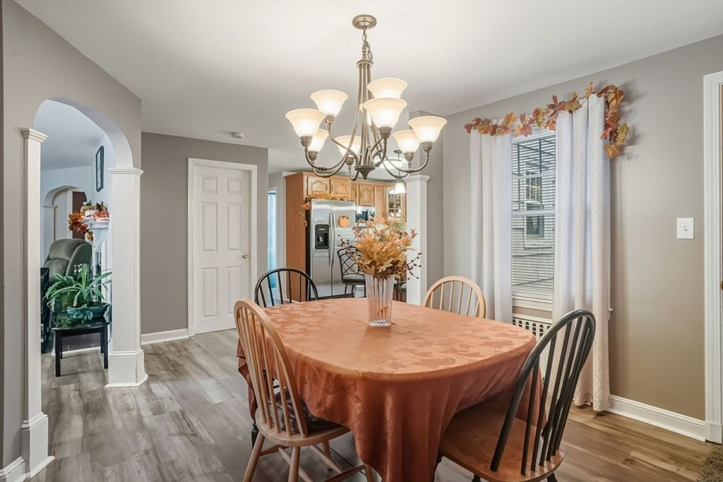 Chandelier, Dining room, Interior, Kitchen, Wood Texture Flooring