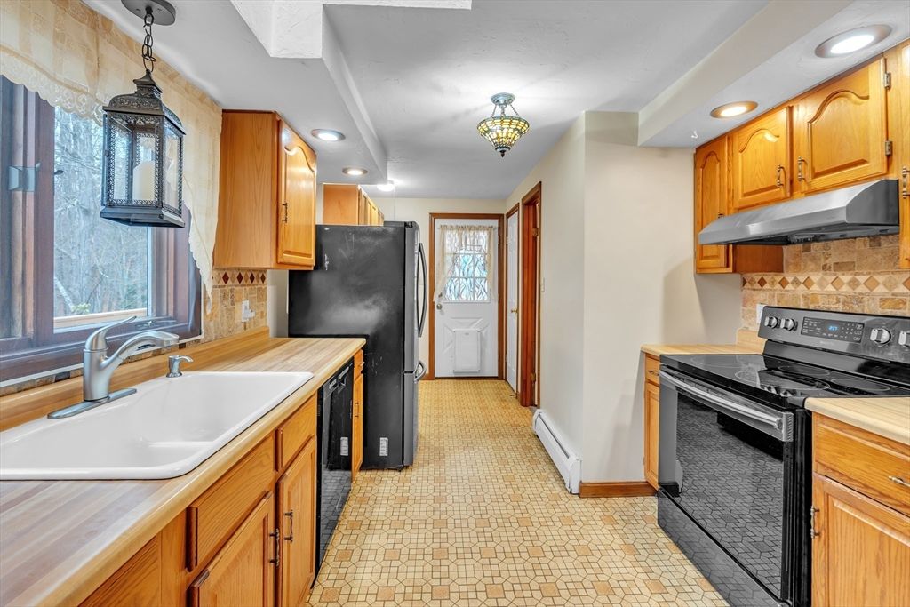 Interior, Kitchen, Recessed Lighting