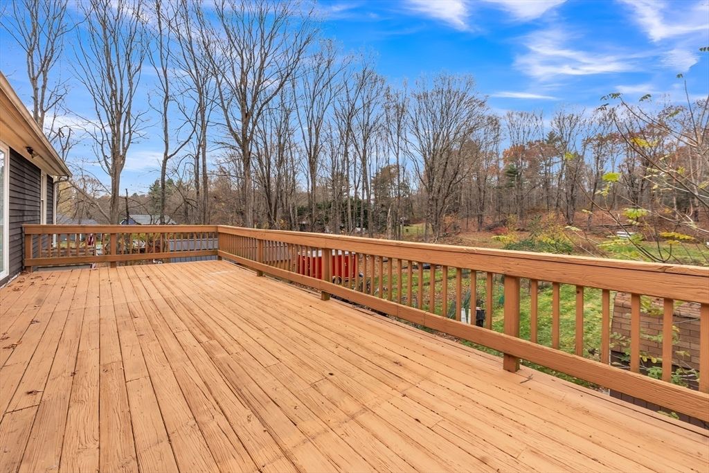 Exterior, Wood Texture Flooring