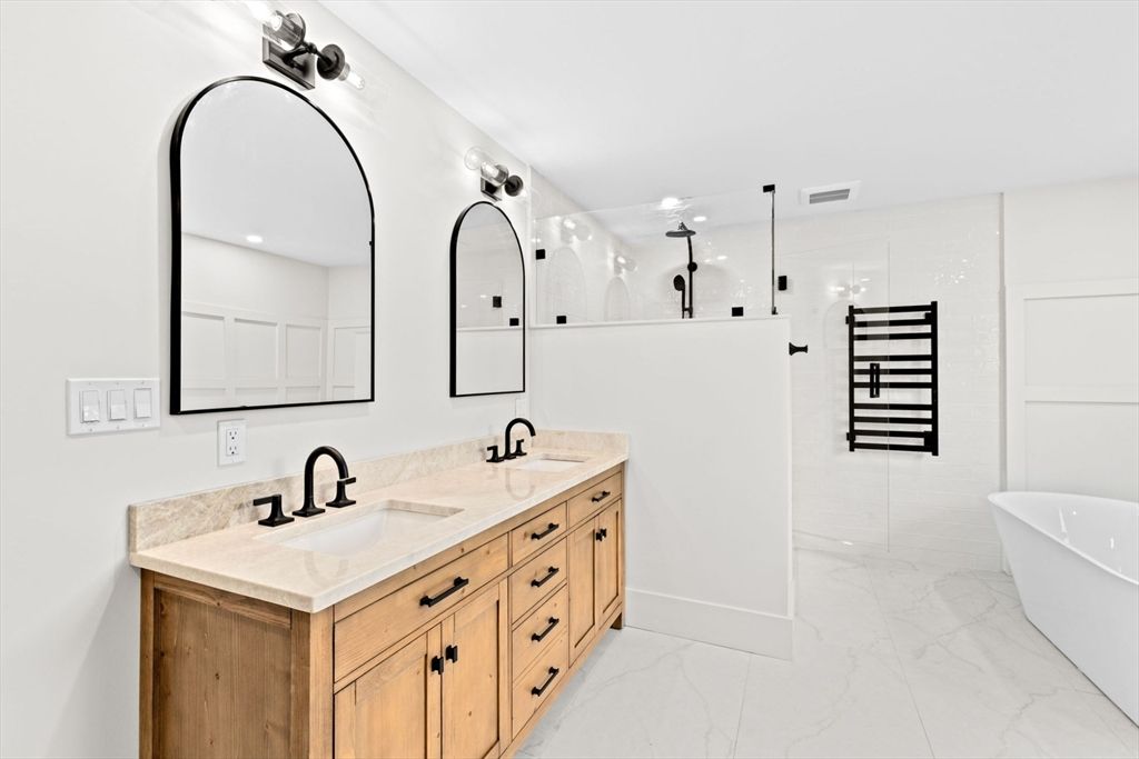 Bathroom, Dual Sink Vanities, Free Standing Baths, Glass Shower, Interior, Marble, Recessed Lighting