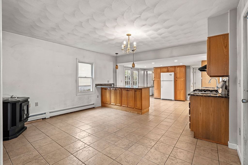 Chandelier, Interior, Kitchen, Pendant Lights, Recessed Lighting