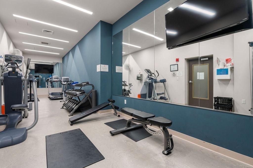 Fitness Equipment, Interior, Recessed Lighting